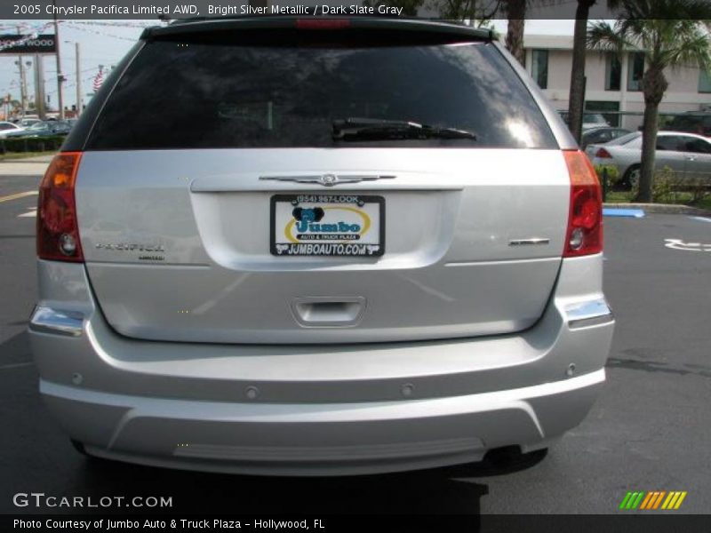 Bright Silver Metallic / Dark Slate Gray 2005 Chrysler Pacifica Limited AWD