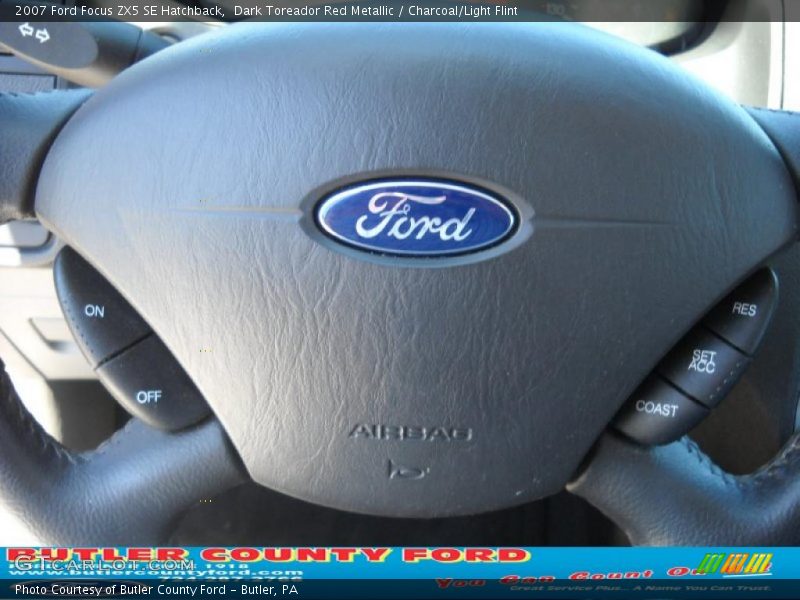 Dark Toreador Red Metallic / Charcoal/Light Flint 2007 Ford Focus ZX5 SE Hatchback