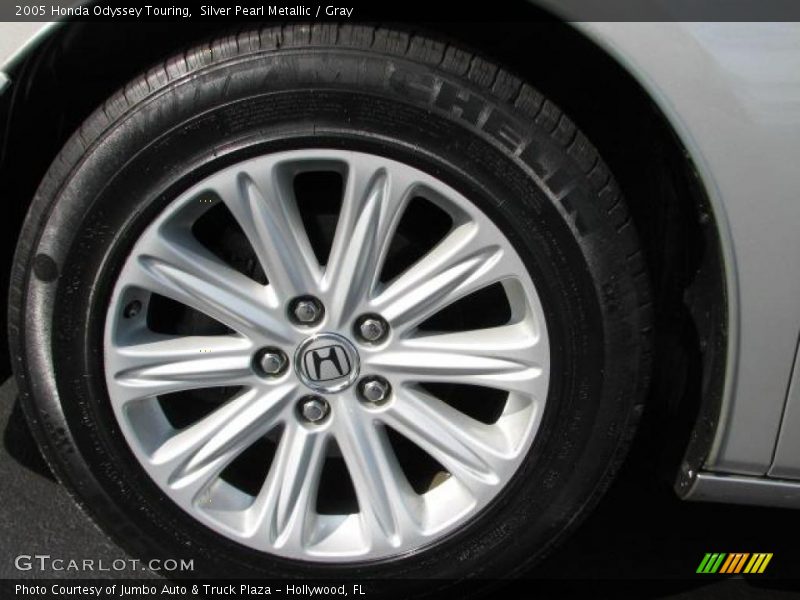 Silver Pearl Metallic / Gray 2005 Honda Odyssey Touring