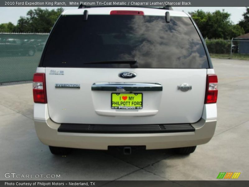 White Platinum Tri-Coat Metallic / Chaparral Leather/Charcoal Black 2010 Ford Expedition King Ranch