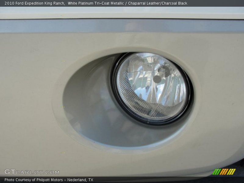 White Platinum Tri-Coat Metallic / Chaparral Leather/Charcoal Black 2010 Ford Expedition King Ranch