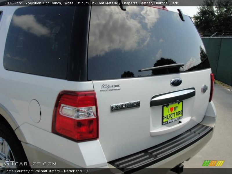 White Platinum Tri-Coat Metallic / Chaparral Leather/Charcoal Black 2010 Ford Expedition King Ranch