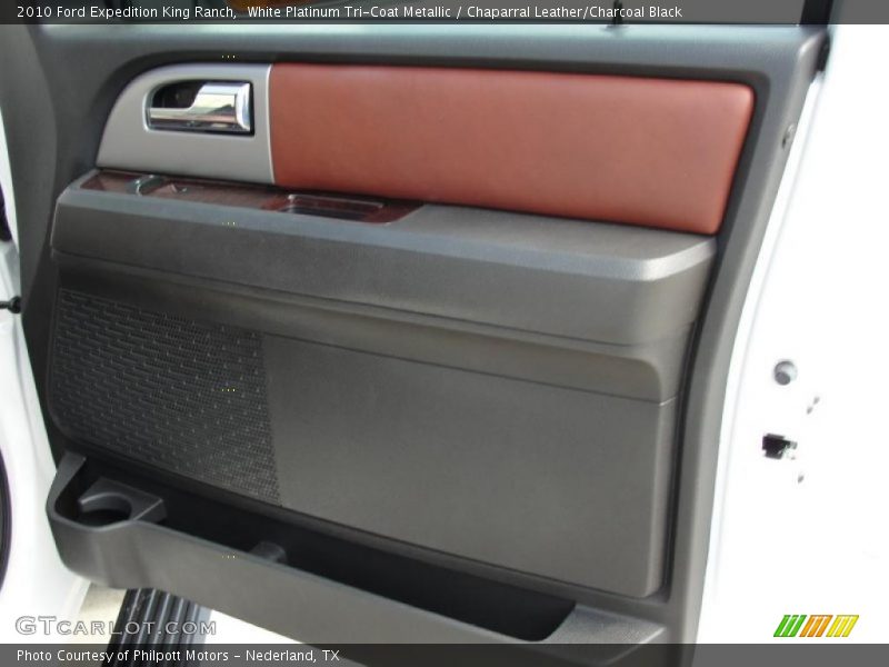 Door Panel of 2010 Expedition King Ranch