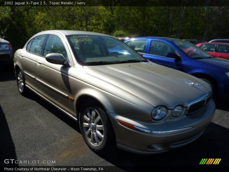 Topaz Metallic / Ivory 2002 Jaguar X-Type 2.5