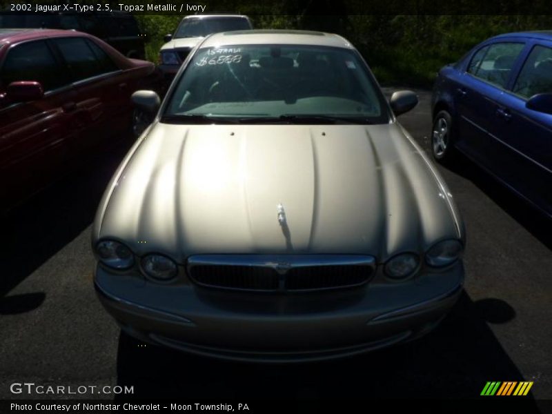 Topaz Metallic / Ivory 2002 Jaguar X-Type 2.5