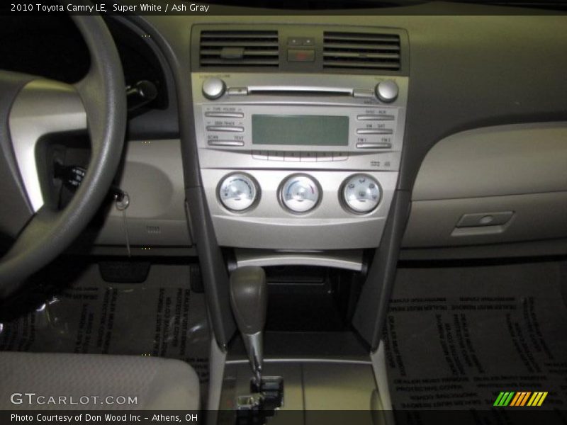 Super White / Ash Gray 2010 Toyota Camry LE