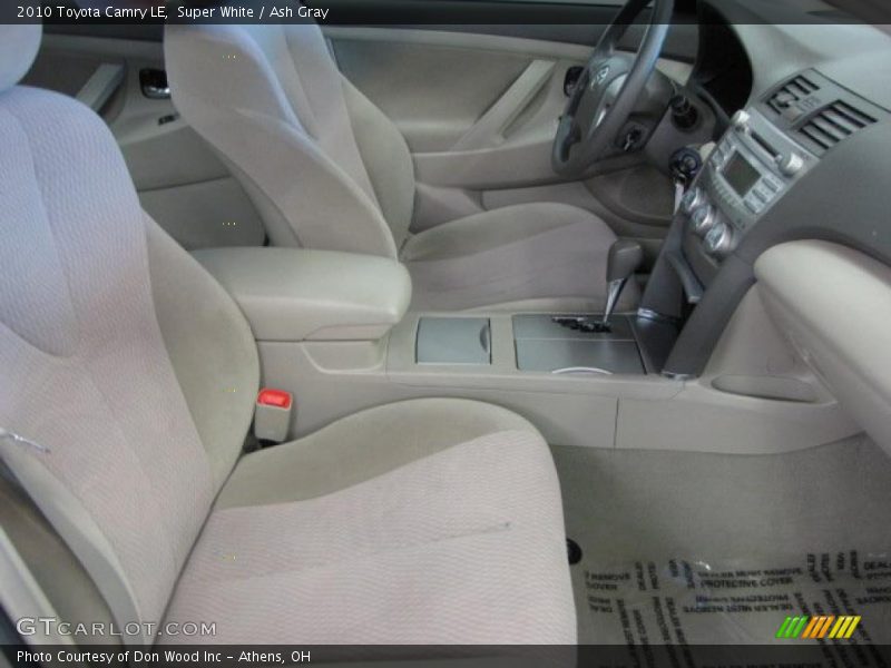 Super White / Ash Gray 2010 Toyota Camry LE