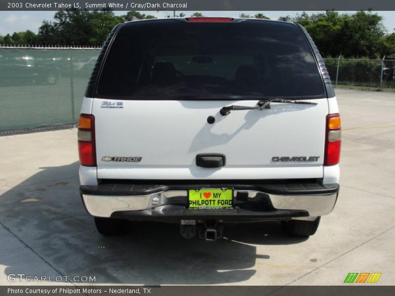 Summit White / Gray/Dark Charcoal 2003 Chevrolet Tahoe LS