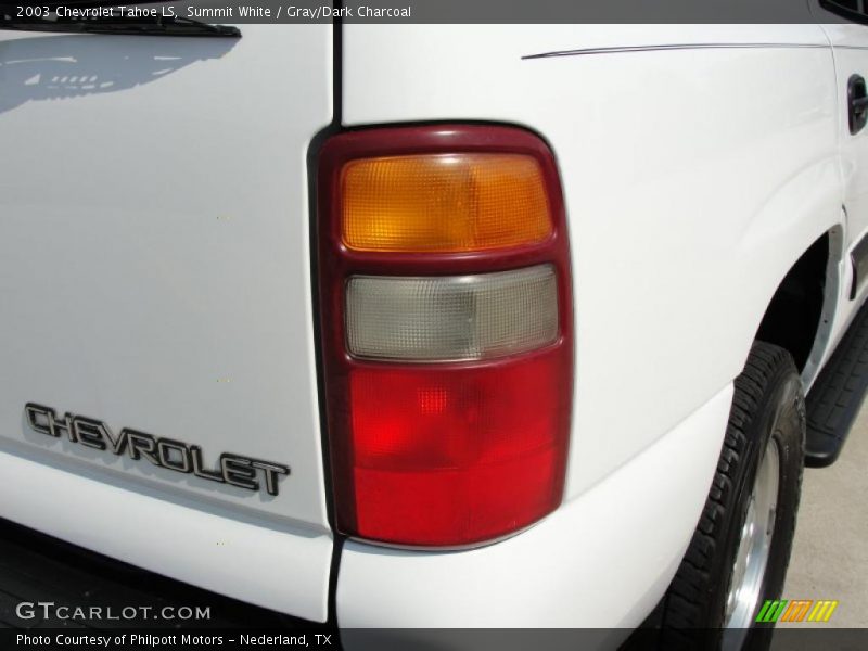 Summit White / Gray/Dark Charcoal 2003 Chevrolet Tahoe LS