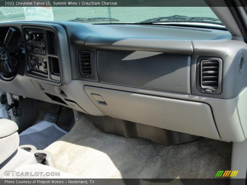 Summit White / Gray/Dark Charcoal 2003 Chevrolet Tahoe LS
