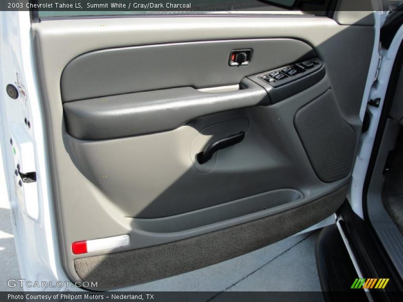 Summit White / Gray/Dark Charcoal 2003 Chevrolet Tahoe LS