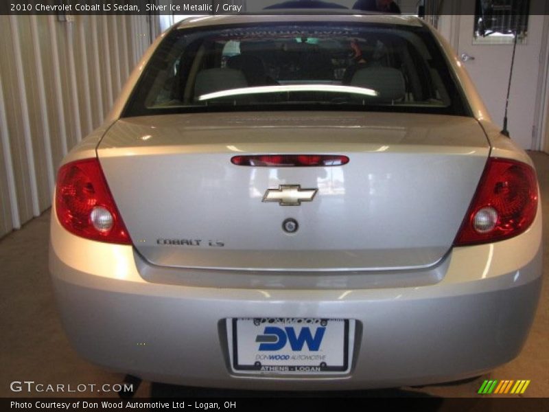 Silver Ice Metallic / Gray 2010 Chevrolet Cobalt LS Sedan