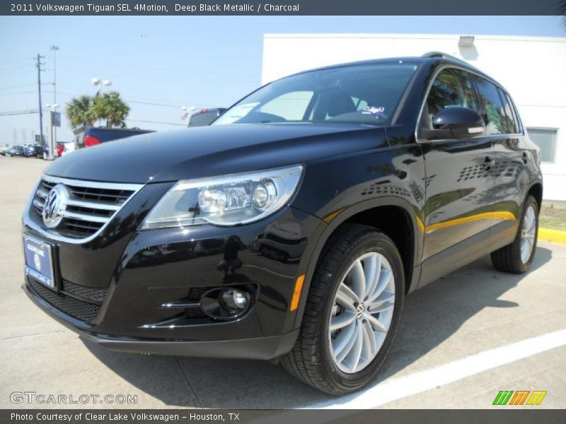 Deep Black Metallic / Charcoal 2011 Volkswagen Tiguan SEL 4Motion