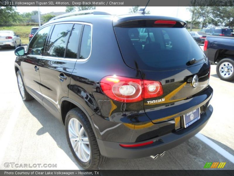 Deep Black Metallic / Charcoal 2011 Volkswagen Tiguan SEL 4Motion