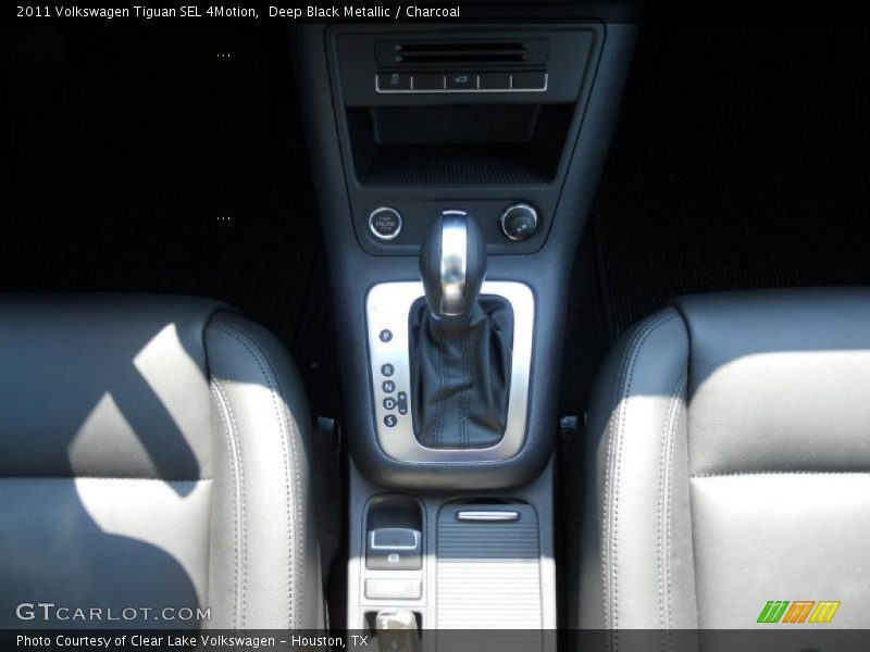  2011 Tiguan SEL 4Motion 6 Speed Tiptronic Automatic Shifter