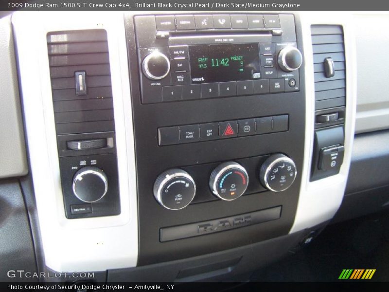 Brilliant Black Crystal Pearl / Dark Slate/Medium Graystone 2009 Dodge Ram 1500 SLT Crew Cab 4x4