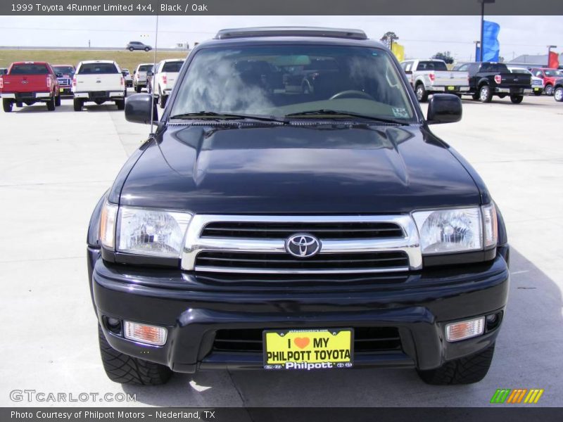 Black / Oak 1999 Toyota 4Runner Limited 4x4