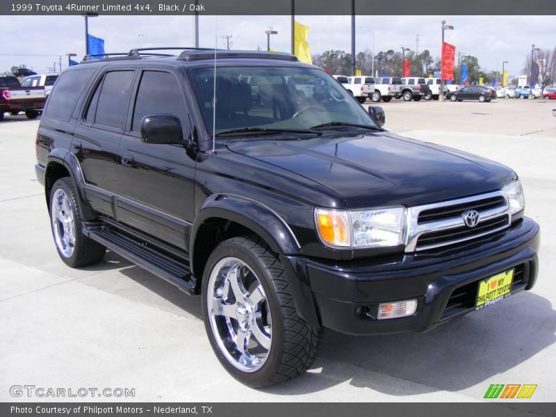 Black / Oak 1999 Toyota 4Runner Limited 4x4
