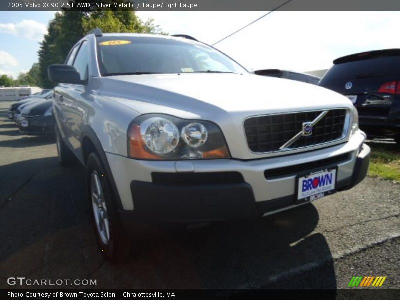 Silver Metallic / Taupe/Light Taupe 2005 Volvo XC90 2.5T AWD