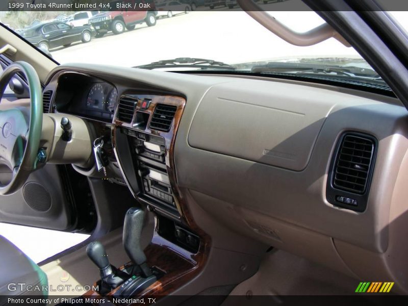 Black / Oak 1999 Toyota 4Runner Limited 4x4