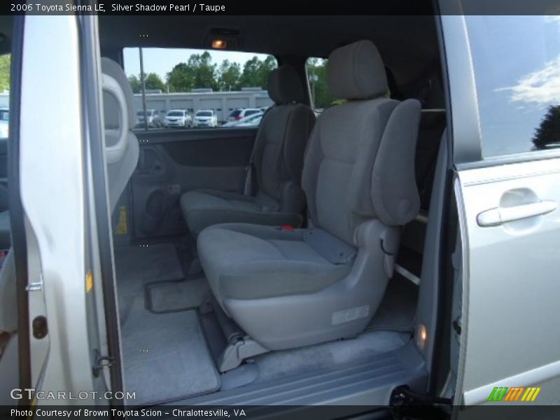 Silver Shadow Pearl / Taupe 2006 Toyota Sienna LE