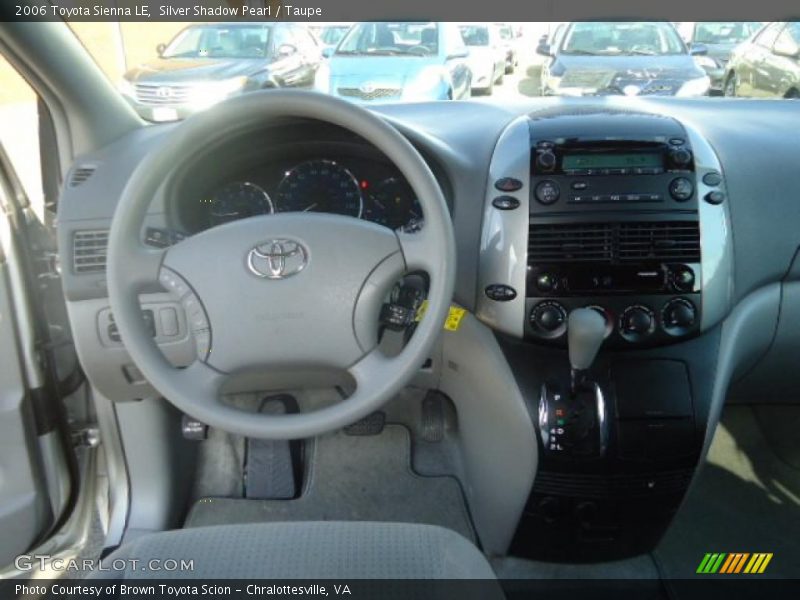 Silver Shadow Pearl / Taupe 2006 Toyota Sienna LE
