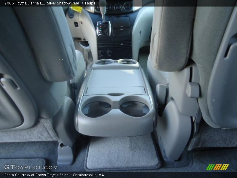 Silver Shadow Pearl / Taupe 2006 Toyota Sienna LE