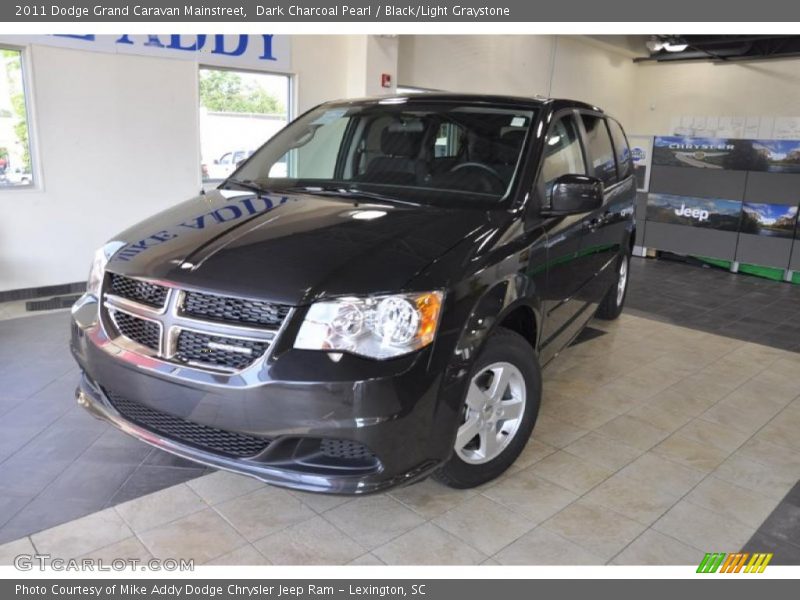 Dark Charcoal Pearl / Black/Light Graystone 2011 Dodge Grand Caravan Mainstreet