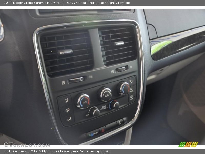 Dark Charcoal Pearl / Black/Light Graystone 2011 Dodge Grand Caravan Mainstreet