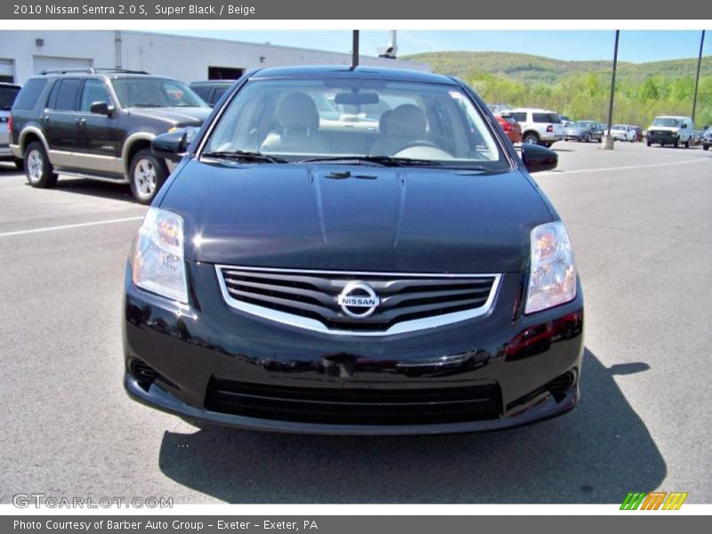 Super Black / Beige 2010 Nissan Sentra 2.0 S