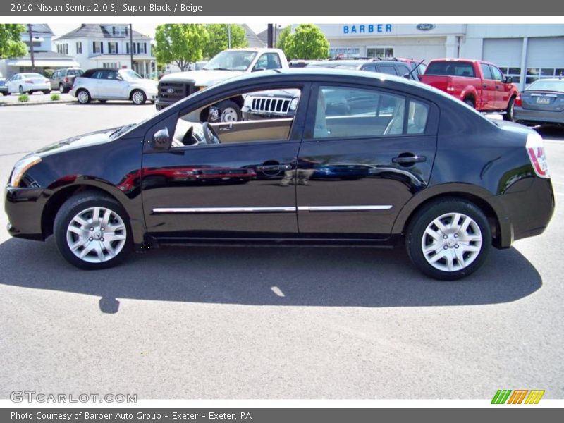 Super Black / Beige 2010 Nissan Sentra 2.0 S