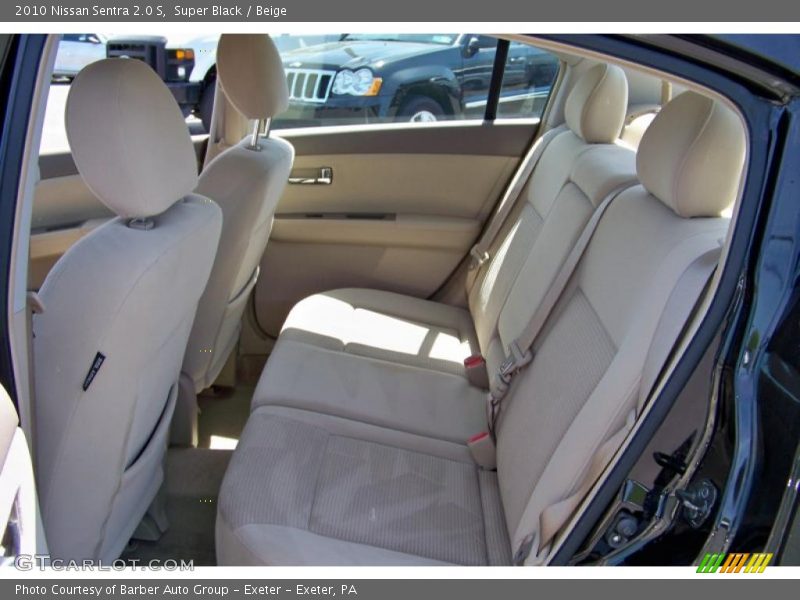 Super Black / Beige 2010 Nissan Sentra 2.0 S