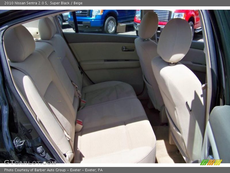 Super Black / Beige 2010 Nissan Sentra 2.0 S