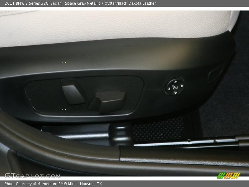 Space Gray Metallic / Oyster/Black Dakota Leather 2011 BMW 3 Series 328i Sedan
