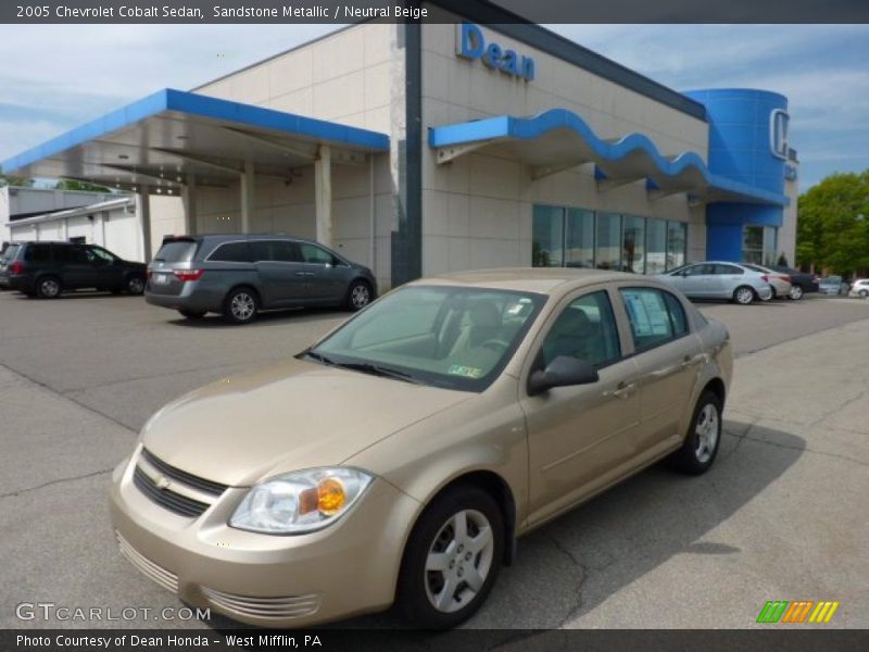 Sandstone Metallic / Neutral Beige 2005 Chevrolet Cobalt Sedan