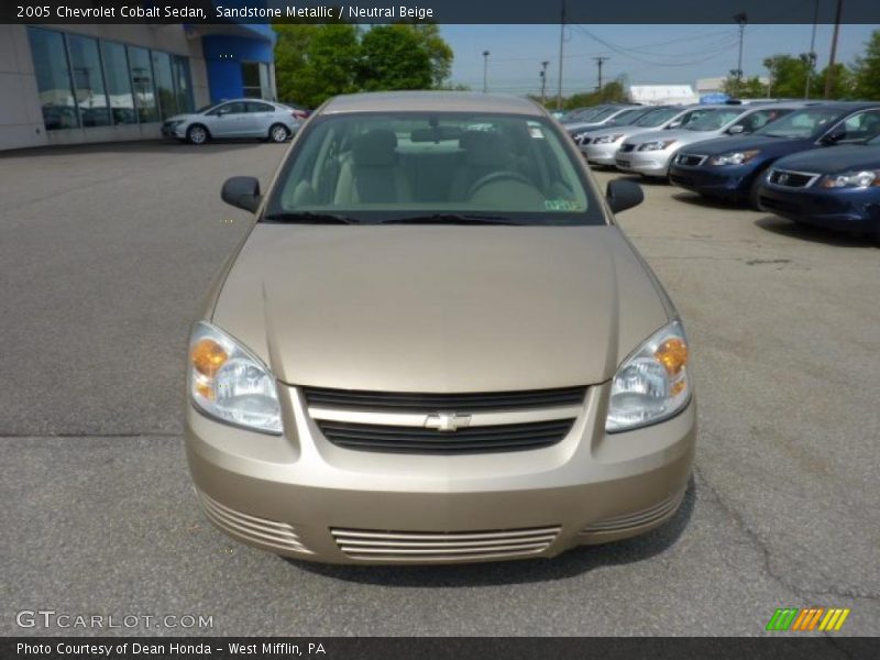Sandstone Metallic / Neutral Beige 2005 Chevrolet Cobalt Sedan