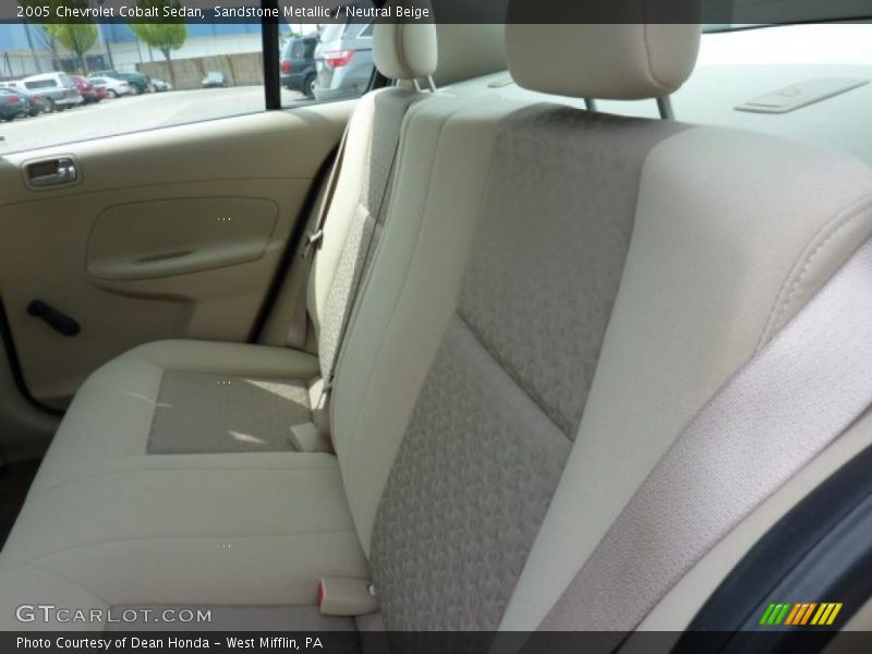 Sandstone Metallic / Neutral Beige 2005 Chevrolet Cobalt Sedan