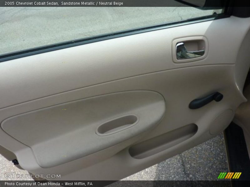 Sandstone Metallic / Neutral Beige 2005 Chevrolet Cobalt Sedan