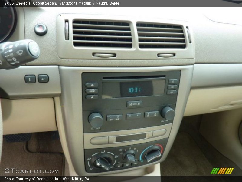 Sandstone Metallic / Neutral Beige 2005 Chevrolet Cobalt Sedan