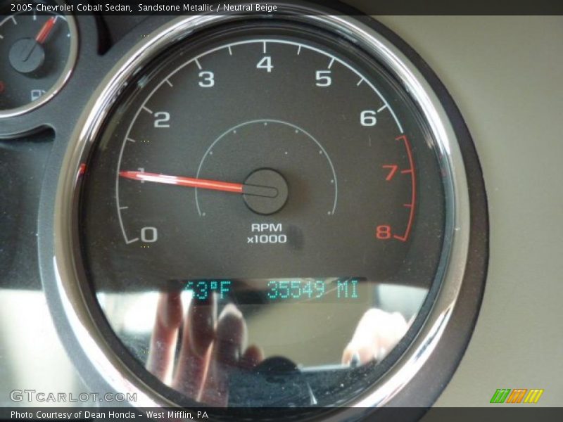 Sandstone Metallic / Neutral Beige 2005 Chevrolet Cobalt Sedan