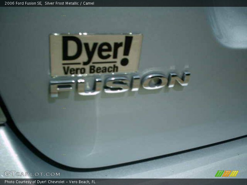 Silver Frost Metallic / Camel 2006 Ford Fusion SE
