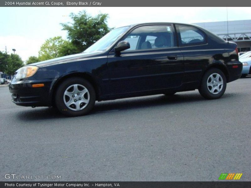 Ebony Black / Gray 2004 Hyundai Accent GL Coupe