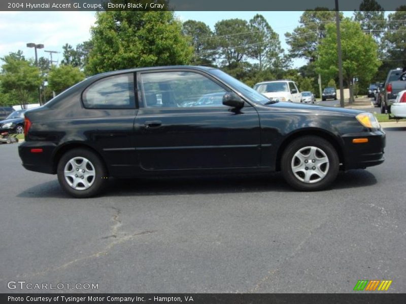 Ebony Black / Gray 2004 Hyundai Accent GL Coupe