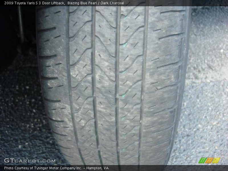 Blazing Blue Pearl / Dark Charcoal 2009 Toyota Yaris S 3 Door Liftback