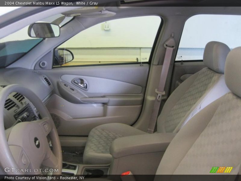 White / Gray 2004 Chevrolet Malibu Maxx LS Wagon