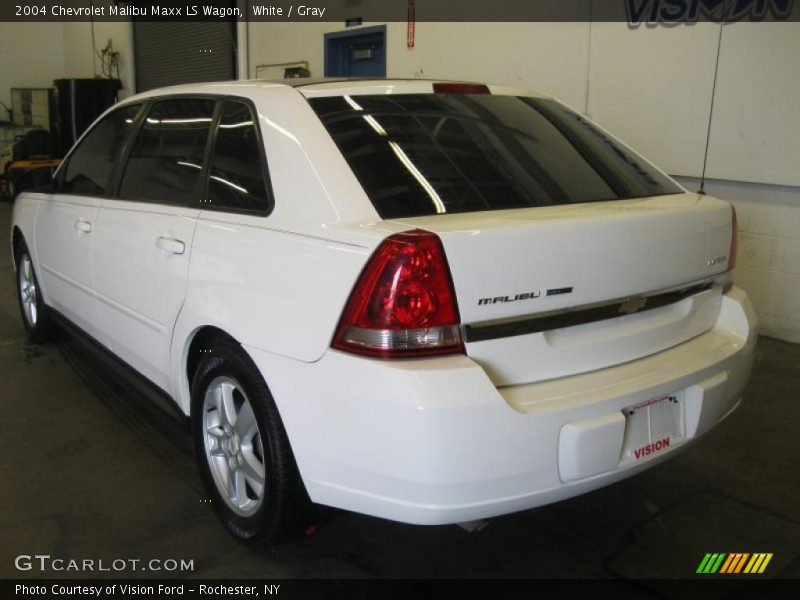 White / Gray 2004 Chevrolet Malibu Maxx LS Wagon
