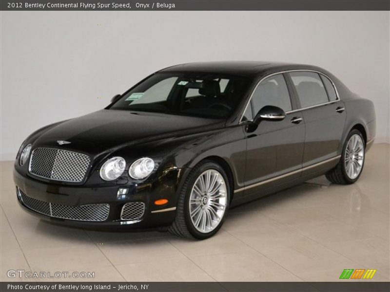 Front 3/4 View of 2012 Continental Flying Spur Speed