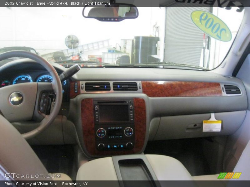 Black / Light Titanium 2009 Chevrolet Tahoe Hybrid 4x4