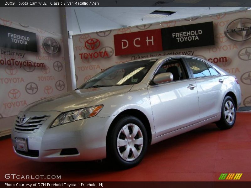 Classic Silver Metallic / Ash 2009 Toyota Camry LE