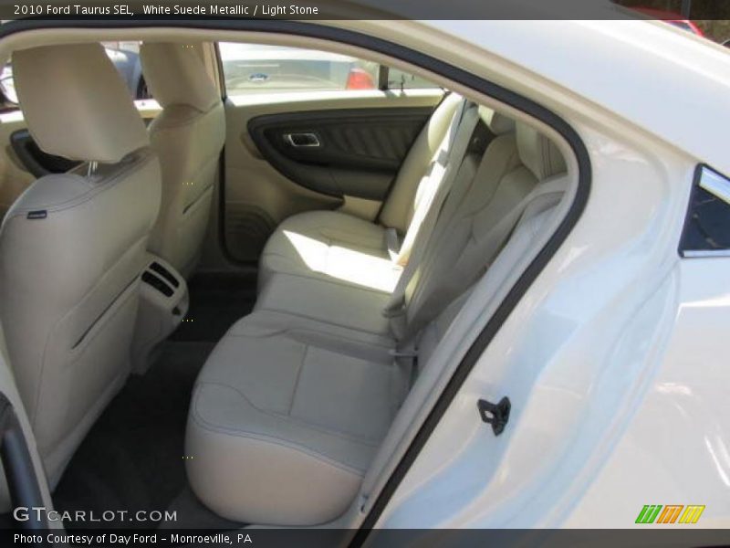 White Suede Metallic / Light Stone 2010 Ford Taurus SEL